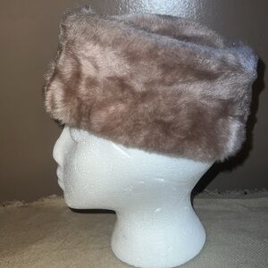 HP🎉🎉Vintage Union made fur hat